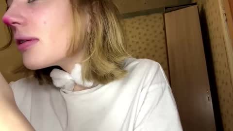 Snapshot of hsiuscherich chatting on 12-01-25, 10:09 hsiuscherich online show from 12-01-25, 10:09