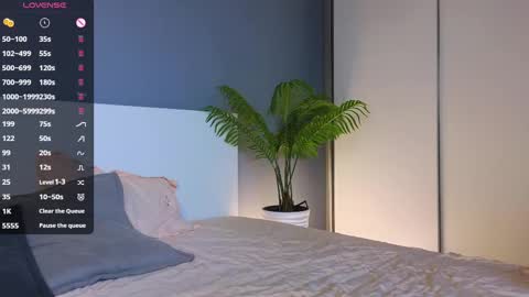 Snapshot of huba_booba chatting on 03-01-25, 08:21 Diane online show from 03-01-25, 08:21