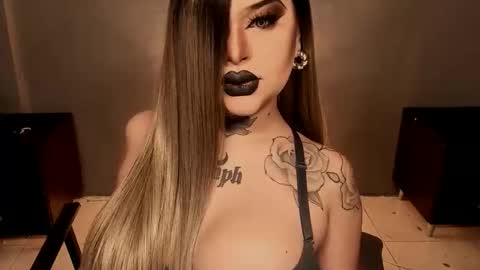 Snapshot of hubadera chatting on 10-16-25, 12:11 hubadera online show from 10-16-25, 12:11