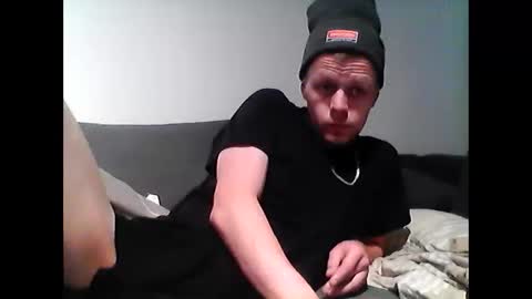 hubikush22 online show from 01-04-25, 06:19