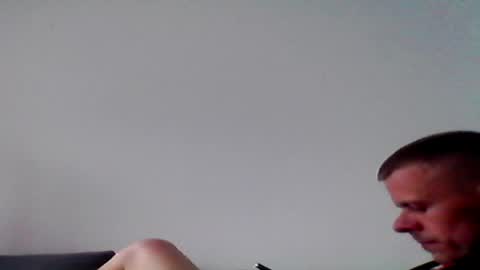 Snapshot of hubikush22 chatting on 05-15-26, 05:09 hubikush22 online show from 05-15-26, 05:09