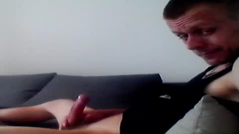 Snapshot of hubikush22 chatting on 06-17-26, 03:02 hubikush22 online show from 06-17-26, 03:02