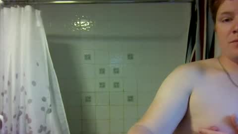Snapshot of huck78 chatting on 07-10-26, 12:52 Huck online show from 07-10-26, 12:52