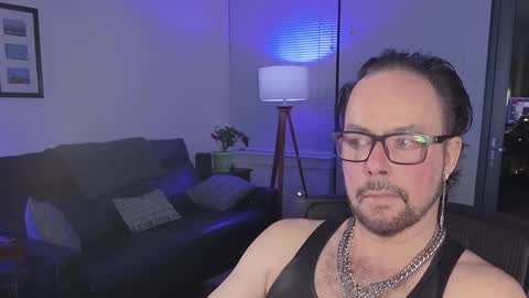 Snapshot of hudson_cage chatting on 05-25-26, 04:07 Hudson Cage formerly DCLthrKnkBoy online show from 05-25-26, 04:07