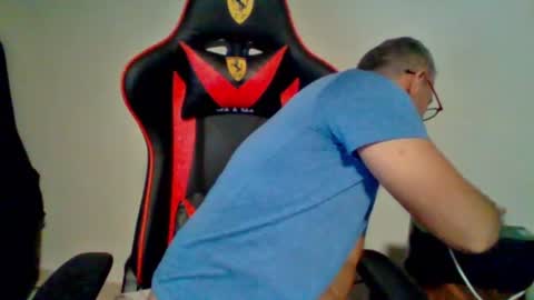 Snapshot of huge__cumshot chatting on 07-13-26, 04:43 huge__cumshot online show from 07-13-26, 04:43