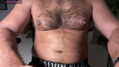 Snapshot of huge_moth chatting on 09-28-25, 08:03 huge_moth online show from 09-28-25, 08:03