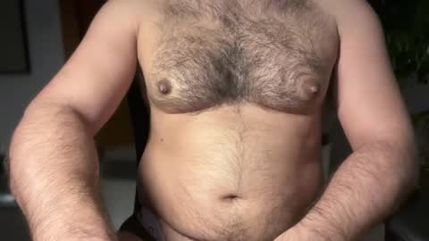 Snapshot of huge_moth chatting on 02-18-26, 08:05 huge_moth online show from 02-18-26, 08:05