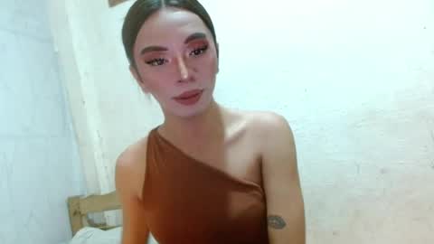 Snapshot of hugecock_caraxx chatting on 07-28-26, 11:17 Cara online show from 07-28-26, 11:17