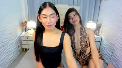 Snapshot of hugecockasianprincess chatting on 01-08-25, 12:05 Lexy online show from 01-08-25, 12:05
