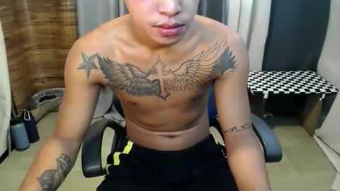 hugecockchristian online show from 11-13-25, 03:05