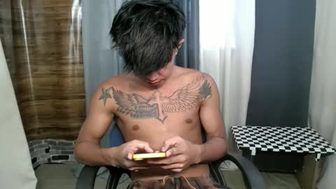 hugecockchristian online show from 12-02-25, 08:08