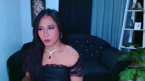 Rafaela online show from 10-16-25, 12:39