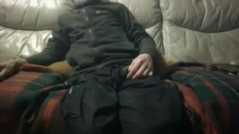 hugenob4u online show from 04-21-26, 08:55