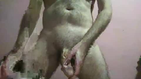 Snapshot of hugexxxcummer chatting on 01-15-25, 03:39 hugexxxcummer online show from 01-15-25, 03:39