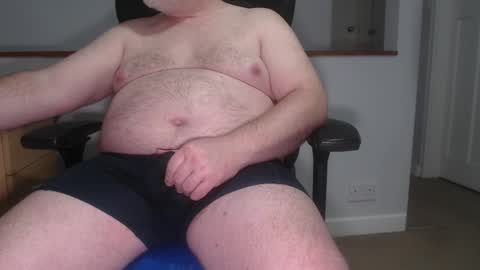 Huggie Bear online show from 03-03-25, 06:48