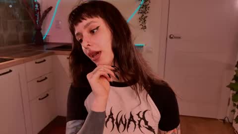 Snapshot of hugme_ chatting on 05-17-26, 03:30 Mika online show from 05-17-26, 03:30