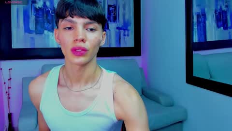 Snapshot of hugo_cano chatting on 03-15-26, 07:09 Hugo Cano online show from 03-15-26, 07:09