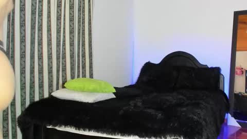 HUGO online show from 10-19-25, 07:42