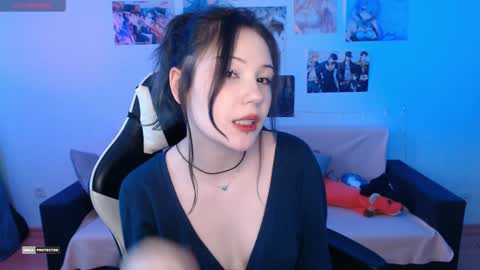 HugoMin online show from 02-04-25, 04:26