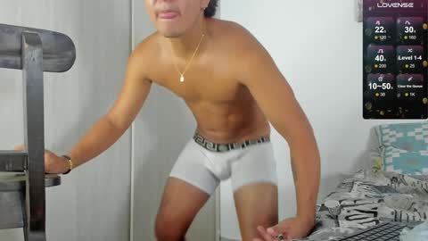 Hugo online show from 12-23-24, 06:11