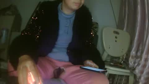 hujiajia520321431 online show from 01-18-26, 10:46