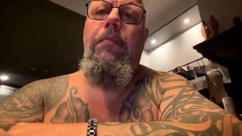 Snapshot of hukjisda chatting on 11-19-25, 05:18 hukjisda online show from 11-19-25, 05:18