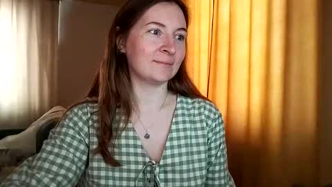 Snapshot of humpygrey chatting on 02-09-26, 06:28 HumpyGrey online show from 02-09-26, 06:28