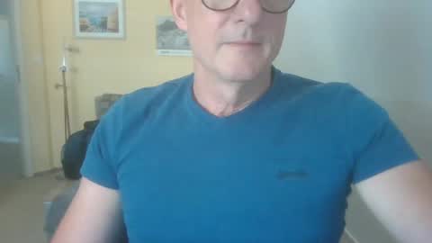 hundeleine online show from 06-02-26, 07:43