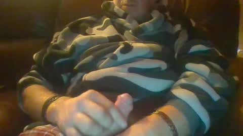 Snapshot of hung69foryou chatting on 12-05-24, 11:29 hung69foryou online show from 12-05-24, 11:29