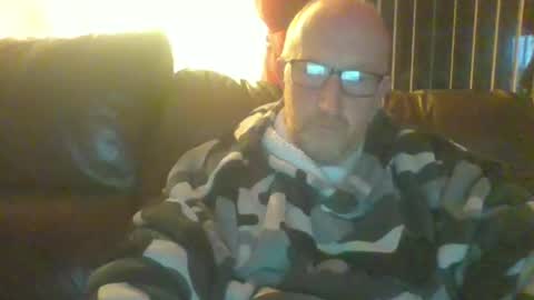 Snapshot of hung69foryou chatting on 12-31-24, 09:17 hung69foryou online show from 12-31-24, 09:17