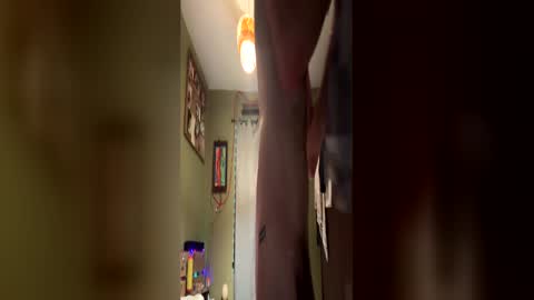 Snapshot of hung_hard_spun chatting on 07-04-26, 06:52 hung_hard_spun online show from 07-04-26, 06:52