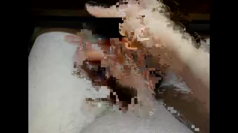 Snapshot of hung_mac0 chatting on 12-22-25, 02:58 hung_mac0 online show from 12-22-25, 02:58