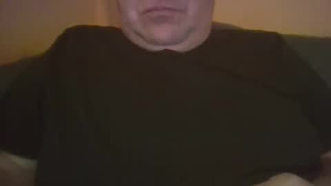 Snapshot of hungarianfatcockdady chatting on 06-05-26, 05:29 vastagfasz magyar apuci online show from 06-05-26, 05:29