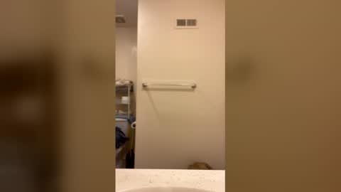 hungbwc99999 online show from 02-16-26, 10:22