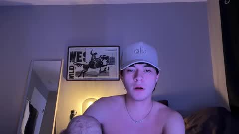 hungc0llegejock online show from 10-28-25, 01:42