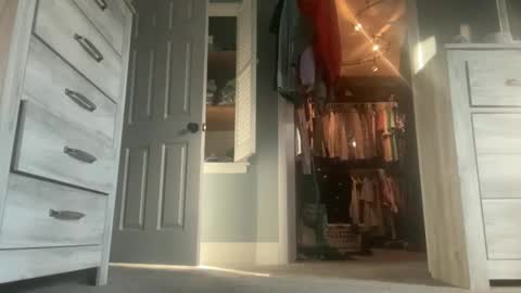 HungSlut online show from 01-14-25, 08:15