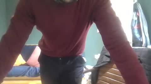 hunghard2004 online show from 11-08-25, 11:10