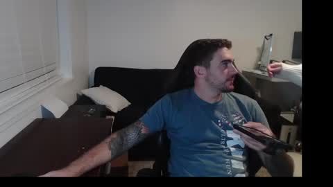 hungmtnman2256 online show from 07-21-26, 05:32