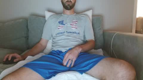 Snapshot of hungslim8inch chatting on 07-18-26, 10:24 King Hungslim online show from 07-18-26, 10:24
