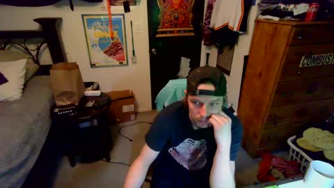 Snapshot of hungtxcock92 chatting on 02-23-25, 04:13 hungtxcock92 online show from 02-23-25, 04:13