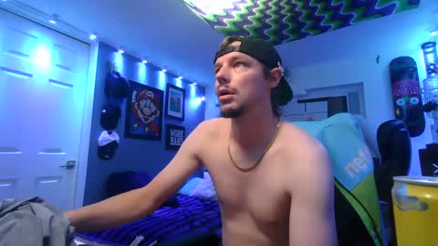 Snapshot of hungtxcock92 chatting on 09-20-25, 12:17 hungtxcock92 online show from 09-20-25, 12:17