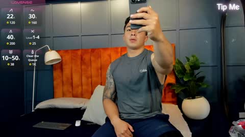 hunk_ryan online show from 02-05-25, 12:17