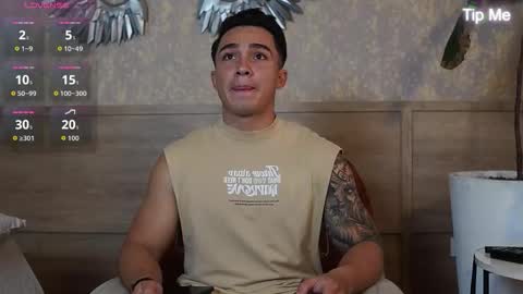 hunk_ryan online show from 10-15-25, 12:27