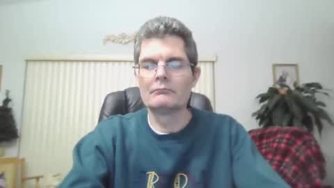 hunkmasclefad458 online show from 12-28-24, 03:47