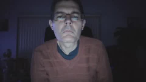 hunkmasclefad458 online show from 01-25-25, 04:34