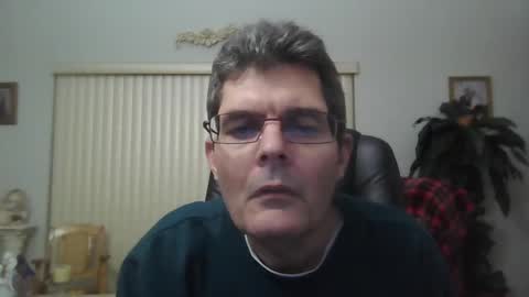 hunkmasclefad458 online show from 03-03-25, 04:47