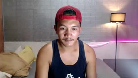 Snapshot of hunkylloyd chatting on 05-13-26, 04:43 hunkylloyd online show from 05-13-26, 04:43