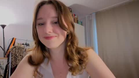 Ines online show from 05-17-26, 05:20