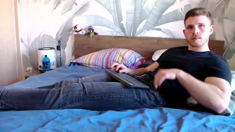 Hunter Bridges online show from 03-07-25, 12:34