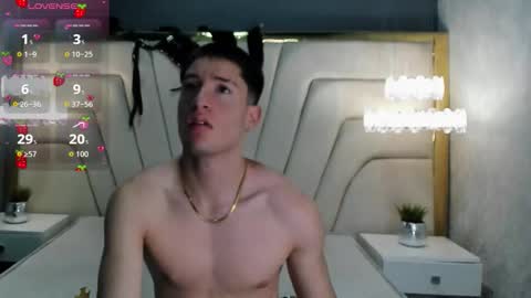 hunterheat_ online show from 10-02-25, 12:01